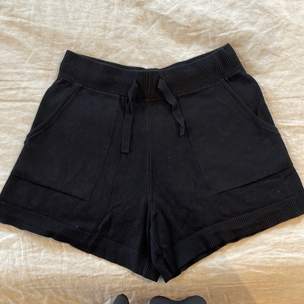 Banana Republic Women's Black Casual Shorts